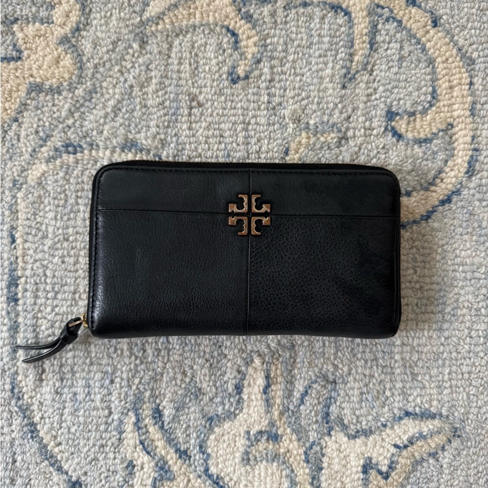 Tory Burch large black leather wallet